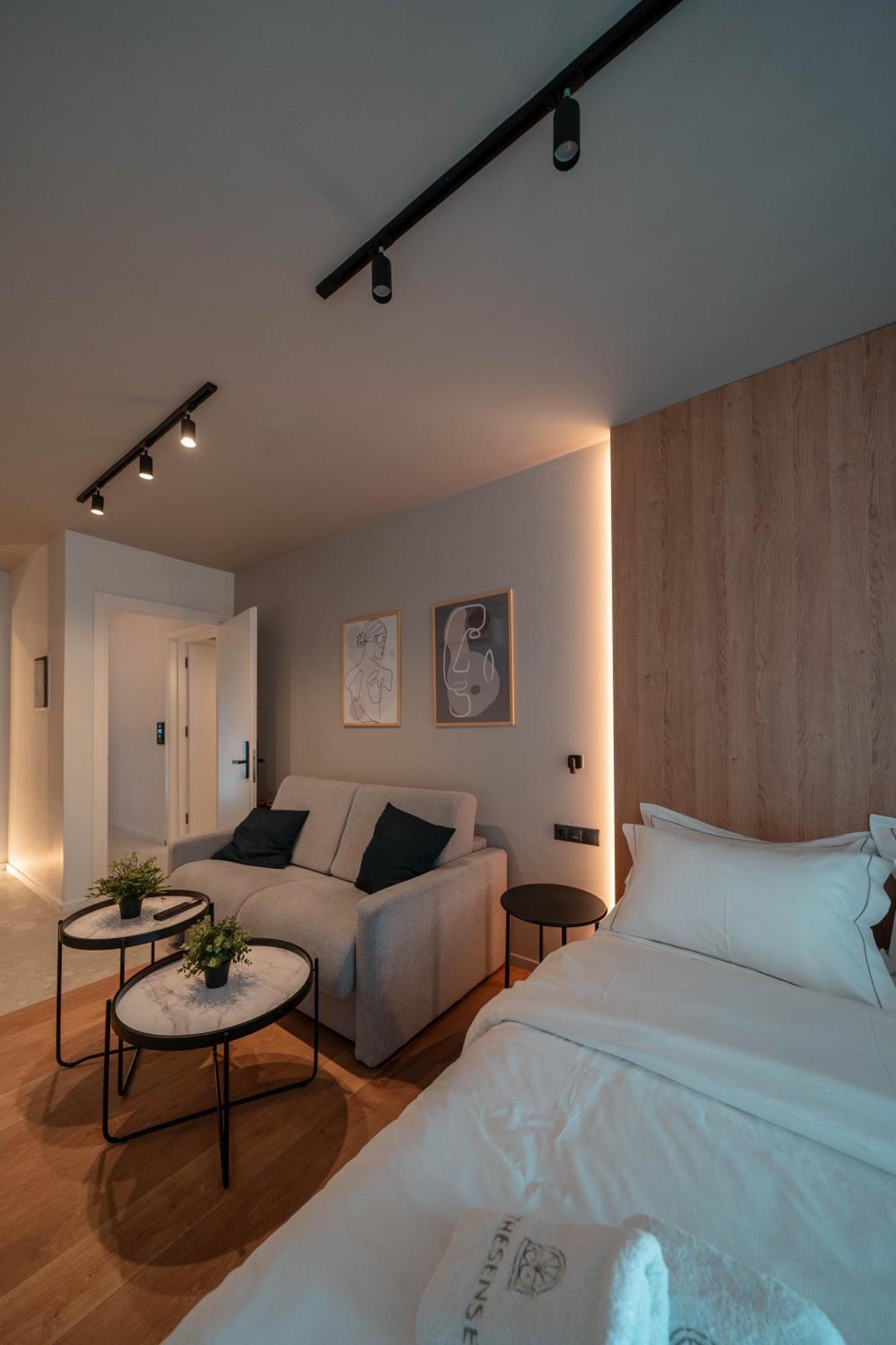 Athesense Suites Афины Экстерьер фото